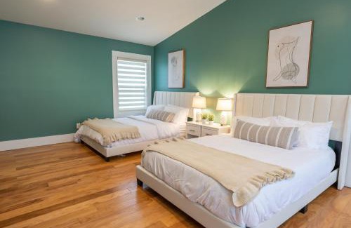 Fountain Square House | Fountain Sq Retreat Artsy Vibes & City Access