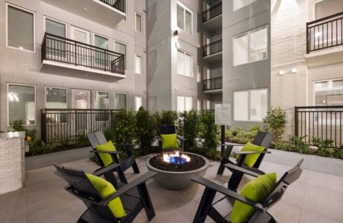 The Galleria Apartment | Fountain View 2B/2B Luxury Apt Near Galleria