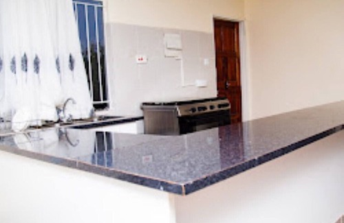 Harare House | Four Beautiful 3 BED Northway Holiday Homes