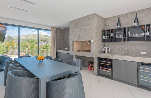 Zaton Villa | Four Bedroom Villa Šimun Zaton with Sea View and Private Pool