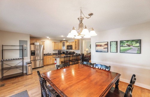 Grand Rivers Condo | Four Bedroom 4.5 Bath Condo