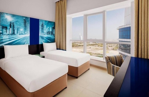 Al Barsha 1 House | Four Bedroom Apartment Near Mashreq Metro By E R