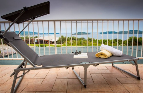 Brsecine Apartment | Four bedroom apartment with terrace and sea view Brsečine, Dubrovnik (A-9098-a)