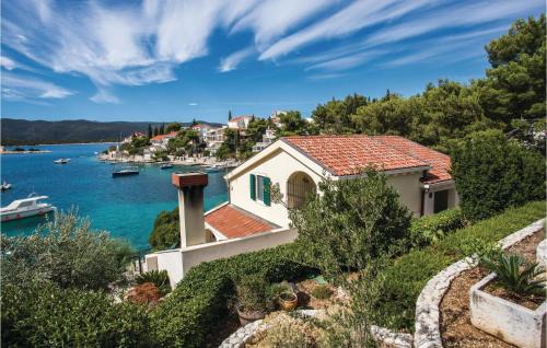 Klek House | Four-Bedroom Holiday Home In Klek