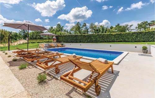 Heki House | Four-Bedroom Holiday Home In Pazin