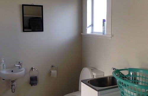 Lower Hutt House | Four bedroom home in same street as hospital in Lower Hutt City