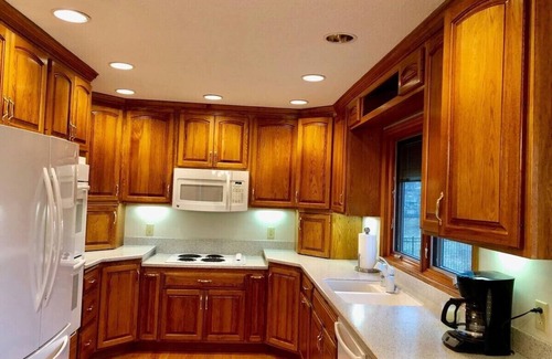 Sioux Falls House | Four Bedroom Home with Great Surroundings