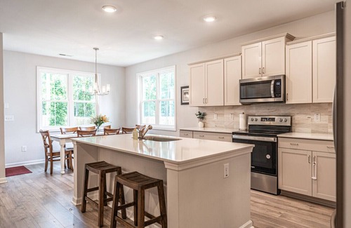 Aberdeen House | Four bedroom house in United States of America, Aberdeen