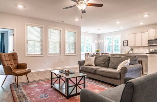 Aberdeen House | Four bedroom house in United States of America, Aberdeen