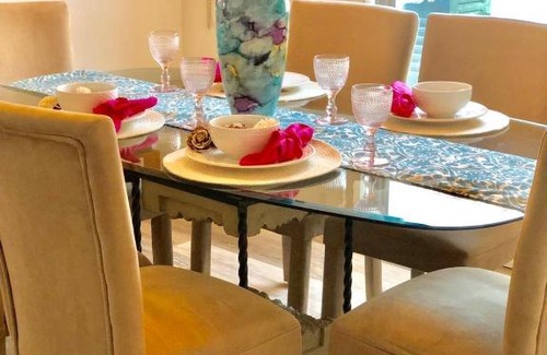 Westbury House | Four Bedroom Pool Home - 143 FL - VUSA