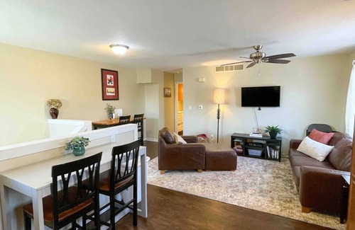 Ames House | Four Bedroom townhouse near ISU