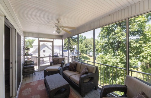 Grand Rivers Condo | Four Bedroom Yacht Condo