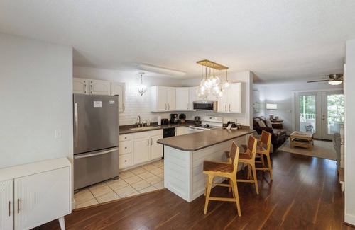 Grand Rivers Condo | Four Bedroom Yacht Condo