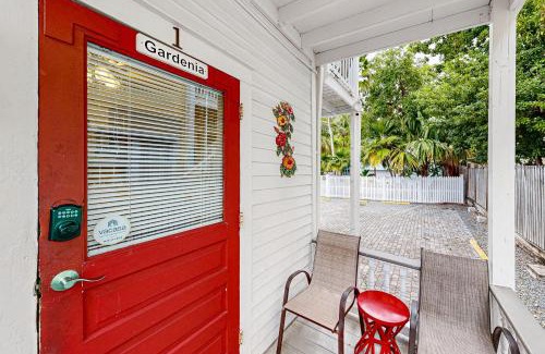 Key West Historic District Apartment | Four Flowers Guesthouse