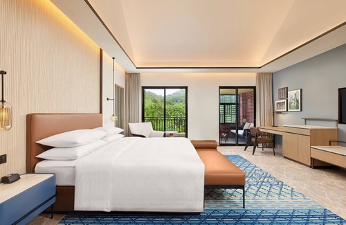 Qiongzhong County Hotel | Four Points By Sheraton Hainan, Qiongzhong