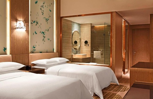 Yancheng District Hotel | Four Points by Sheraton Luohe