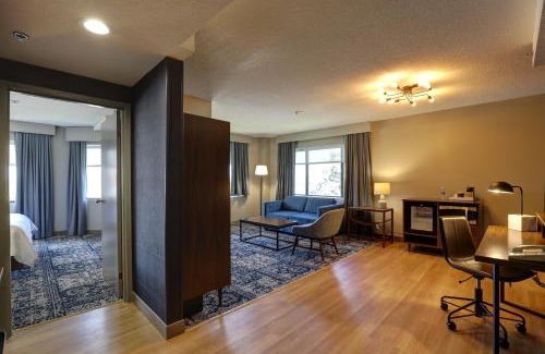 Thorold Hotel | Four Points by Sheraton St. Catharines Niagara Suites