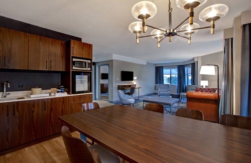Thorold Hotel | Four Points by Sheraton St. Catharines Niagara Suites