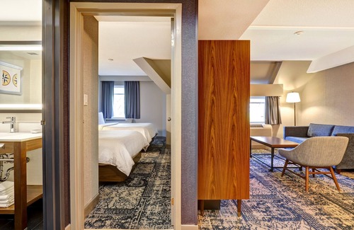 Thorold Hotel | Four Points by Sheraton St. Catharines Niagara Suites