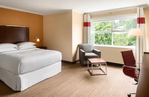 Guildford Hotel | Four Points by Sheraton Surrey