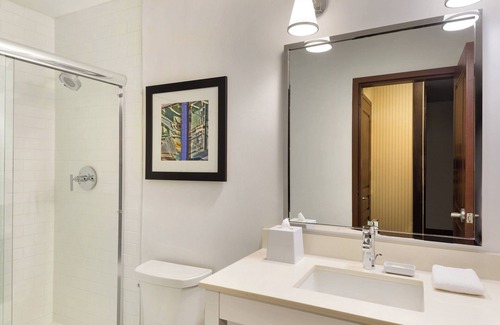 Guildford Hotel | Four Points by Sheraton Surrey