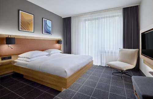 Tiefenbroich Hotel | Four Points Flex by Sheraton Ratingen Düsseldorf Airport