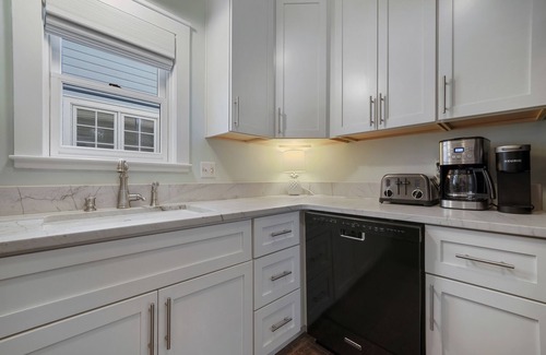 Seaside Cottage | Four Porches and Private Tower in Seaside, FL + 2 Adult Bikes!