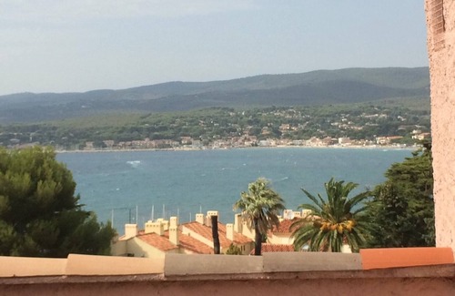 La Madrague Apartment | Four-room apartment Saint Cyr sur Mer La Madrague sea view in guarded residence