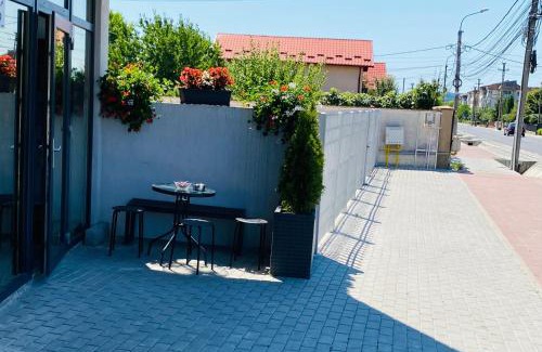 Curtea De Arges House | Four Rooms
