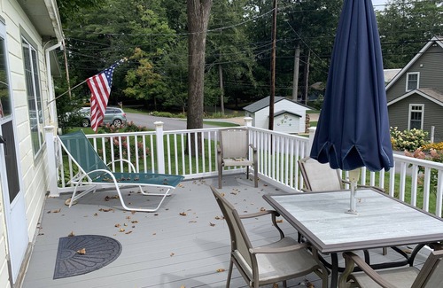 Wells House | Four Season Lakeside Retreat