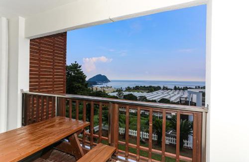 Songsan-dong House | Four Season Pension