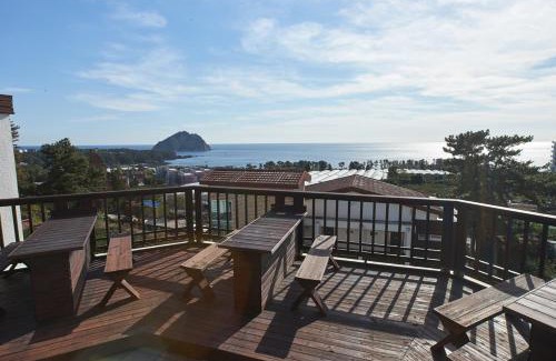 Songsan-dong House | Four Season Pension