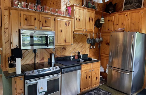 Hager City Cabin | Four Season Private Retreat