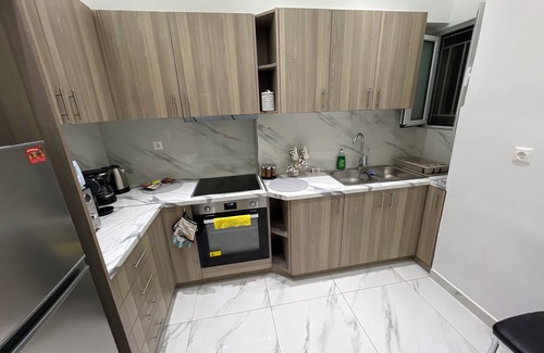 Athens Apartment | Four seasons apartment in Athens