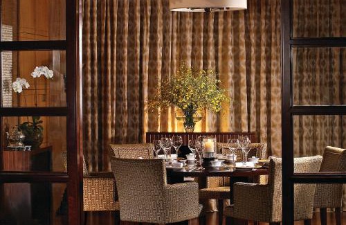 Xihu Hotel | Four Seasons Hotel Hangzhou at West Lake