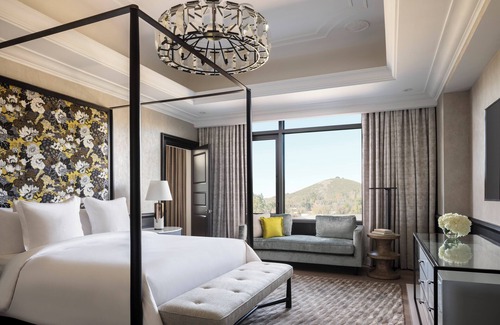 Westlake Village Hotel | Four Seasons Hotel Los Angeles at Westlake Village