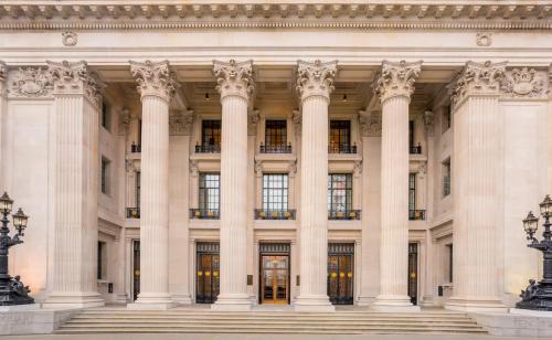 Tower Hill Hotel | Four Seasons Hotel London at Tower Bridge