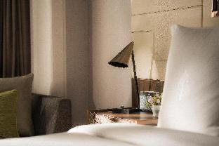 Orchard Hotel | Four Seasons Hotel Singapore
