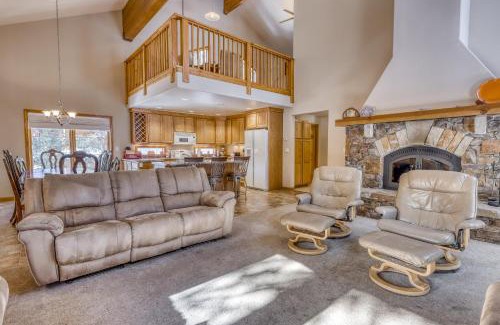 Serene Lakes House | Four Seasons Lakeside