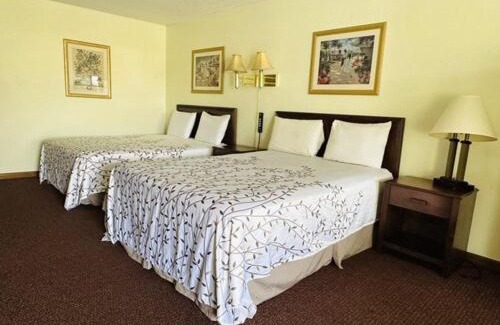 Mount Vernon Hotel | Four Seasons Lodging