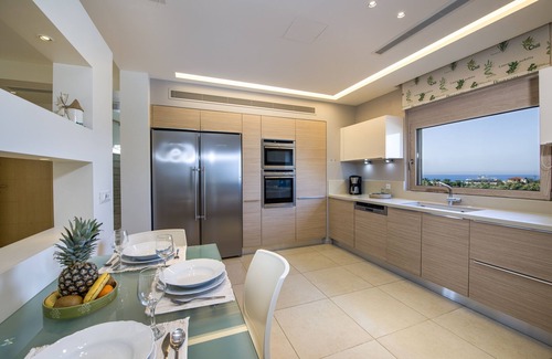 Gouvai Villa | Four Seasons private villa - seaview - big heated pool - gym - sport activities