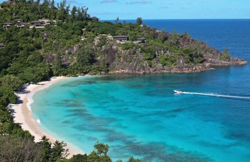 Mahe Island Resort | Four Seasons Resort Seychelles