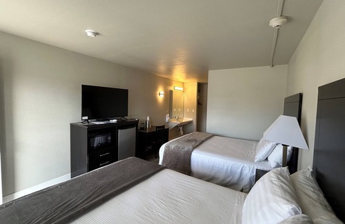 Ely Hotel | Four Sevens Motel