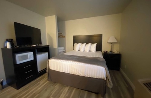 Ely Hotel | Four Sevens Motel