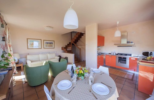 Cupra Marittima Villa | Four-story villa with sea views, located in the historisc