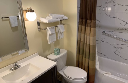 Manchester Center Hotel | Four Winds Country Motel