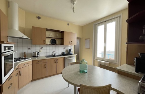 Fouras Apartment | - FOURAS - Spacious 90m² bungalow - 100m FROM "LA GRANDE PLAGE