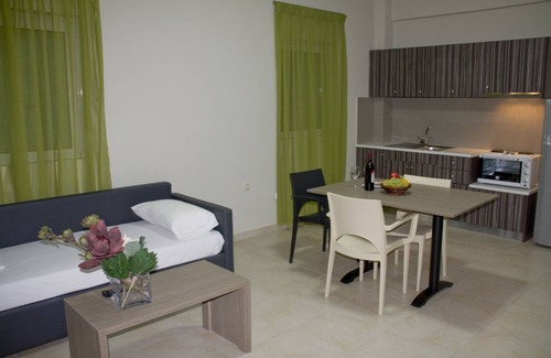 Andravida-Kyllini Apartment | Fournia Village