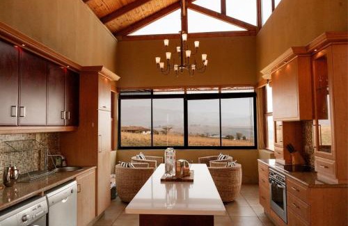 Cathkin Park Apartment | Fourteen Tumbleweed, Cathkin Estates by Euphoric Leisure