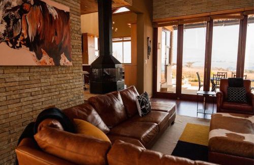 Cathkin Park Apartment | Fourteen Tumbleweed, Cathkin Estates by Euphoric Leisure